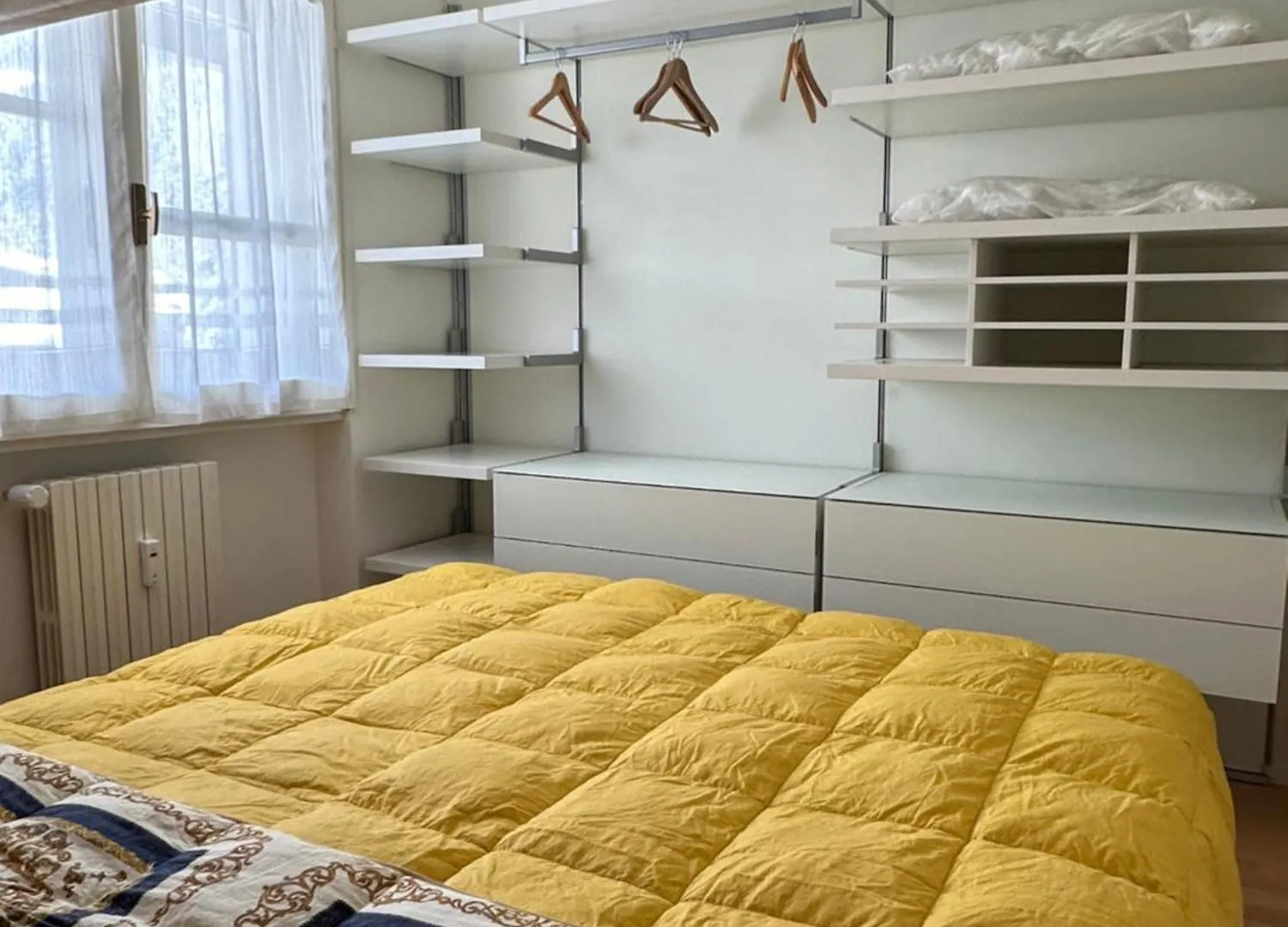 Alma Mountain Apartment Madesimo 0*,  Italy